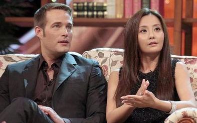 娱乐圈吃瓜背景图女男主,瓜田里的爱情纠葛 第2张 娱乐圈吃瓜背景图女男主,瓜田里的爱情纠葛 第2张